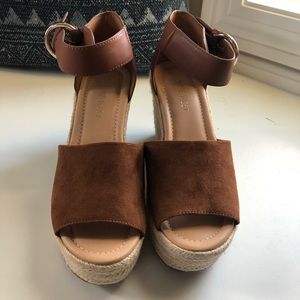 Nine West wedge sandals
